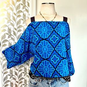Trina Turk Blue and Black/Brown 100%Silk Patterned Off the Shoulder Top Sz S